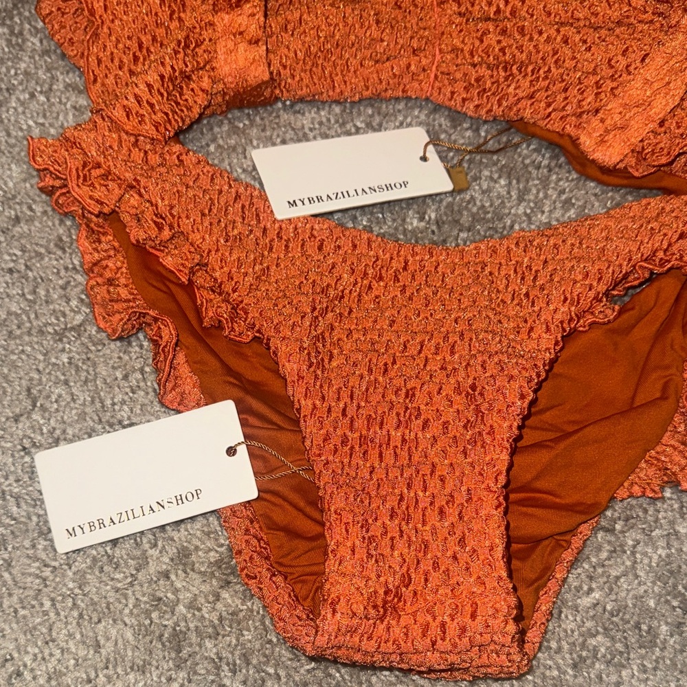 Orange and Red Textured Bikinis - Picture 4 of 7
